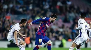 一次挑衅似 一次挑衅似